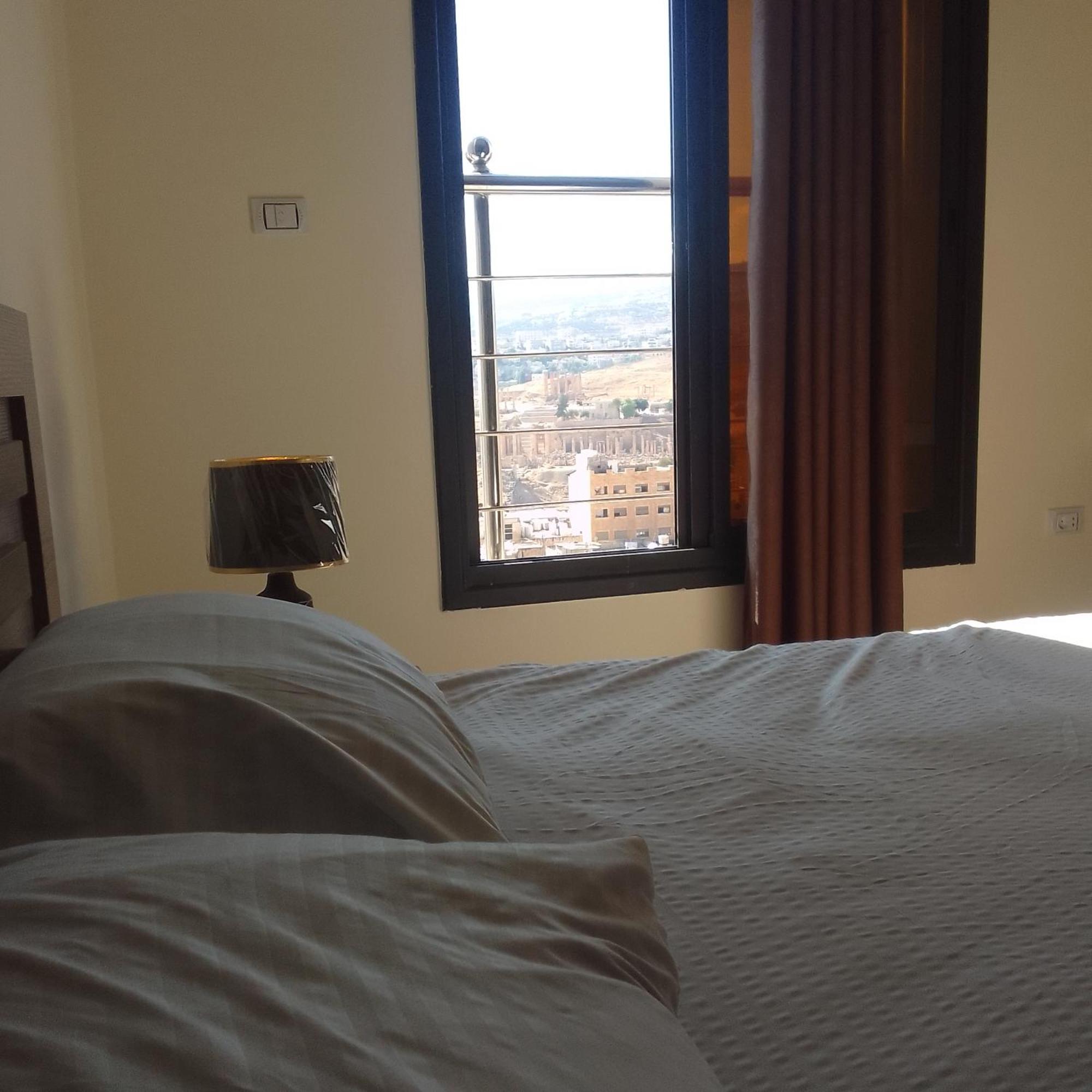 Dream House Hotel Jerash จีราช ภายนอก รูปภาพ