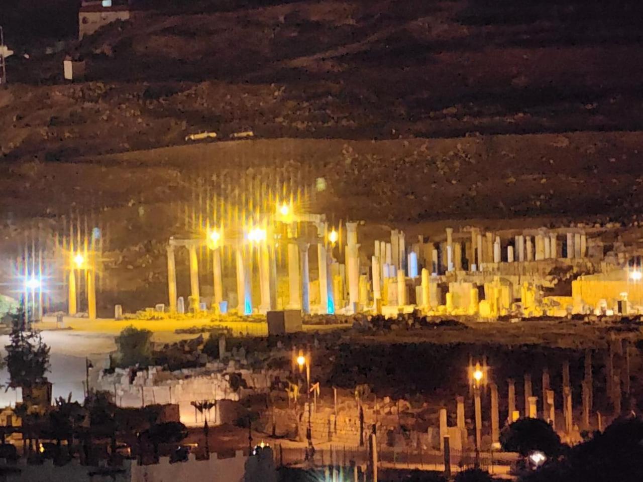 Dream House Hotel Jerash จีราช ภายนอก รูปภาพ